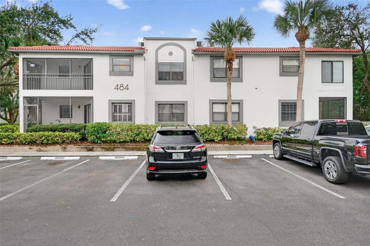 484 Santa Cruz Place Ne, Unit G, Saint Petersburg, FL 33703 Photo