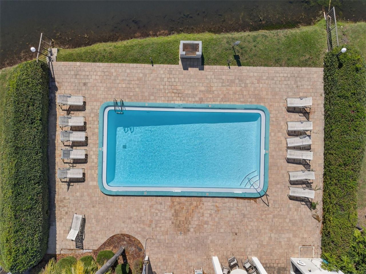 484 Santa Cruz Place Ne, Unit G, Saint Petersburg, FL 33703 Photo