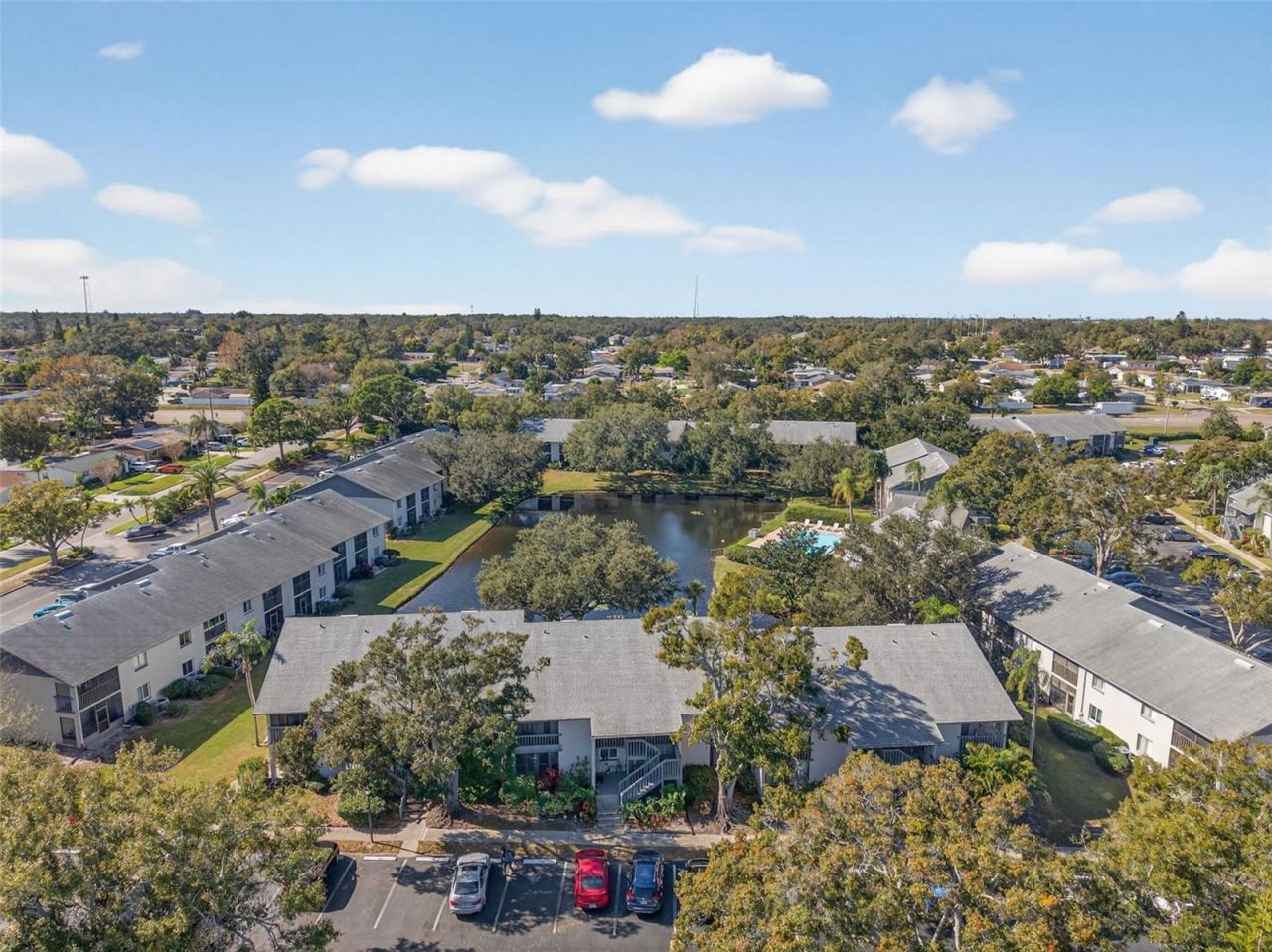 484 Santa Cruz Place Ne, Unit G, Saint Petersburg, FL 33703 Photo