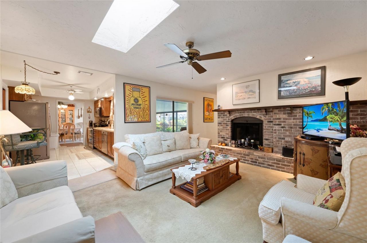 4612 Coral Lake Drive, Bradenton, FL 34210 Photo