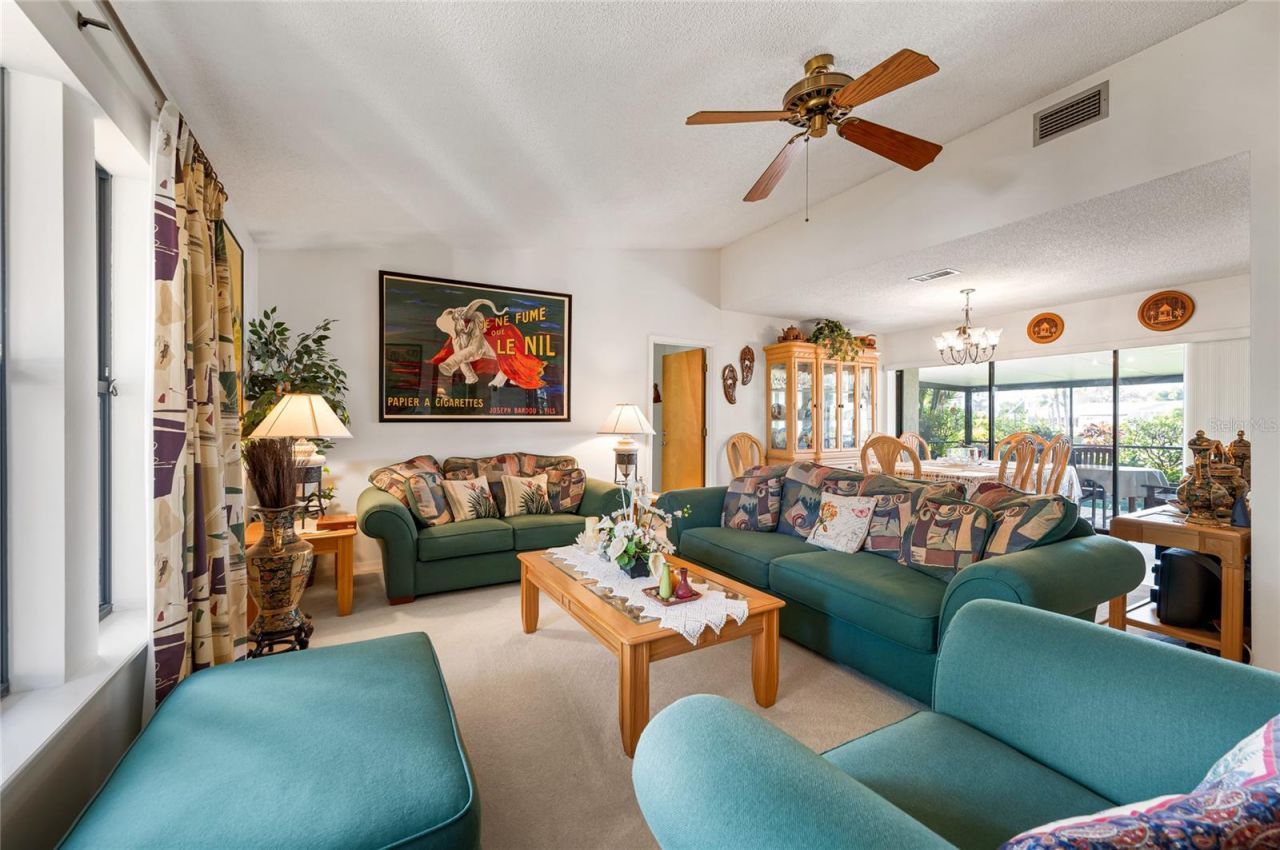 4612 Coral Lake Drive, Bradenton, FL 34210 Photo