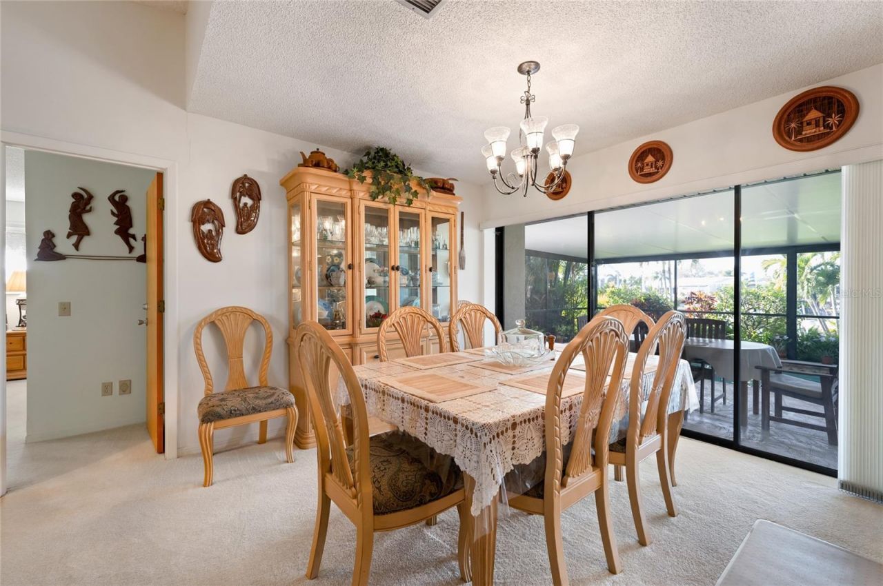 4612 Coral Lake Drive, Bradenton, FL 34210 Photo