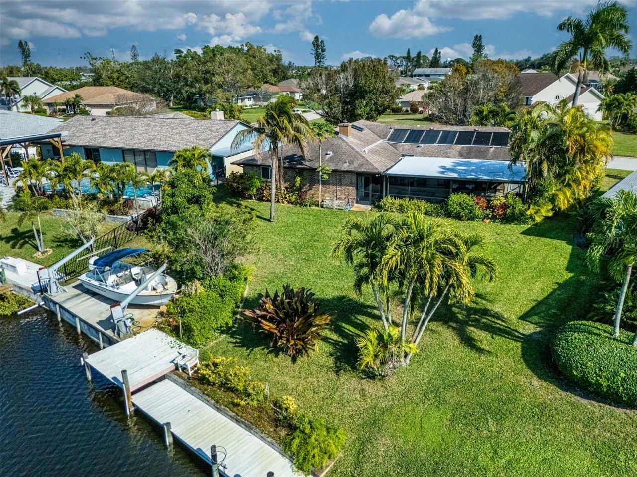 4612 Coral Lake Drive, Bradenton, FL 34210 Photo