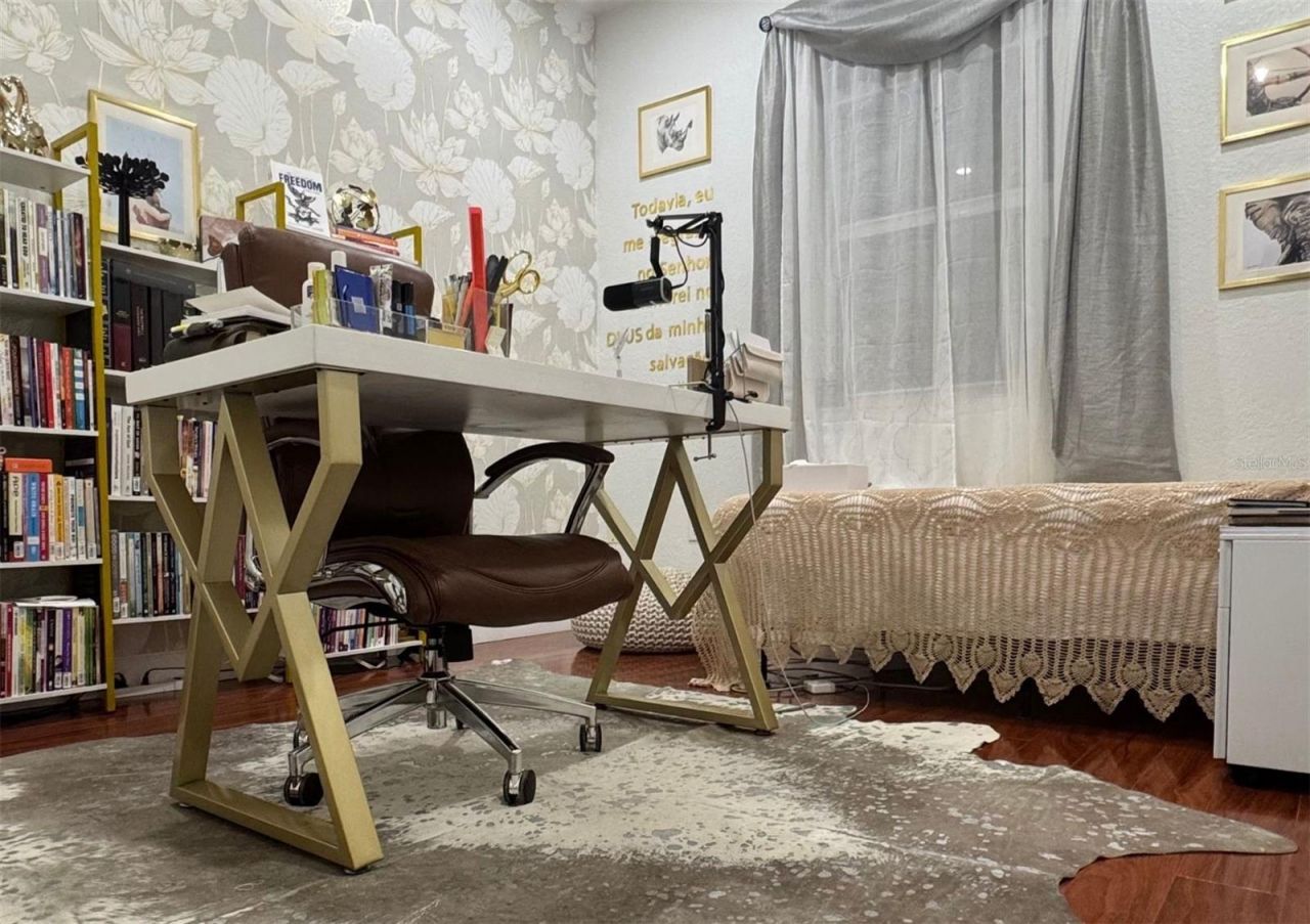 1041 NE 208th St, Miami, FL 33179 Photo