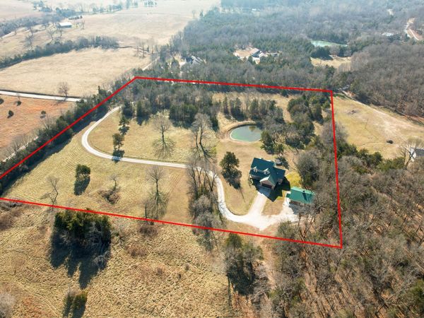 5389 E Farm Road 52, Fair Grove, MO 65648