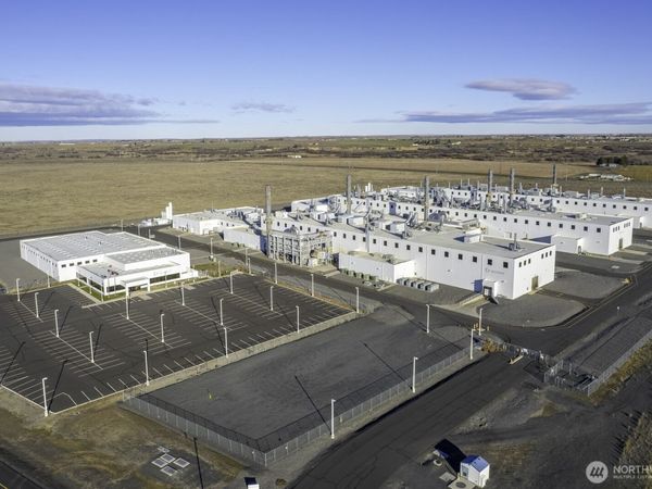 8781 Randolph Road NE, Moses Lake, WA 98837