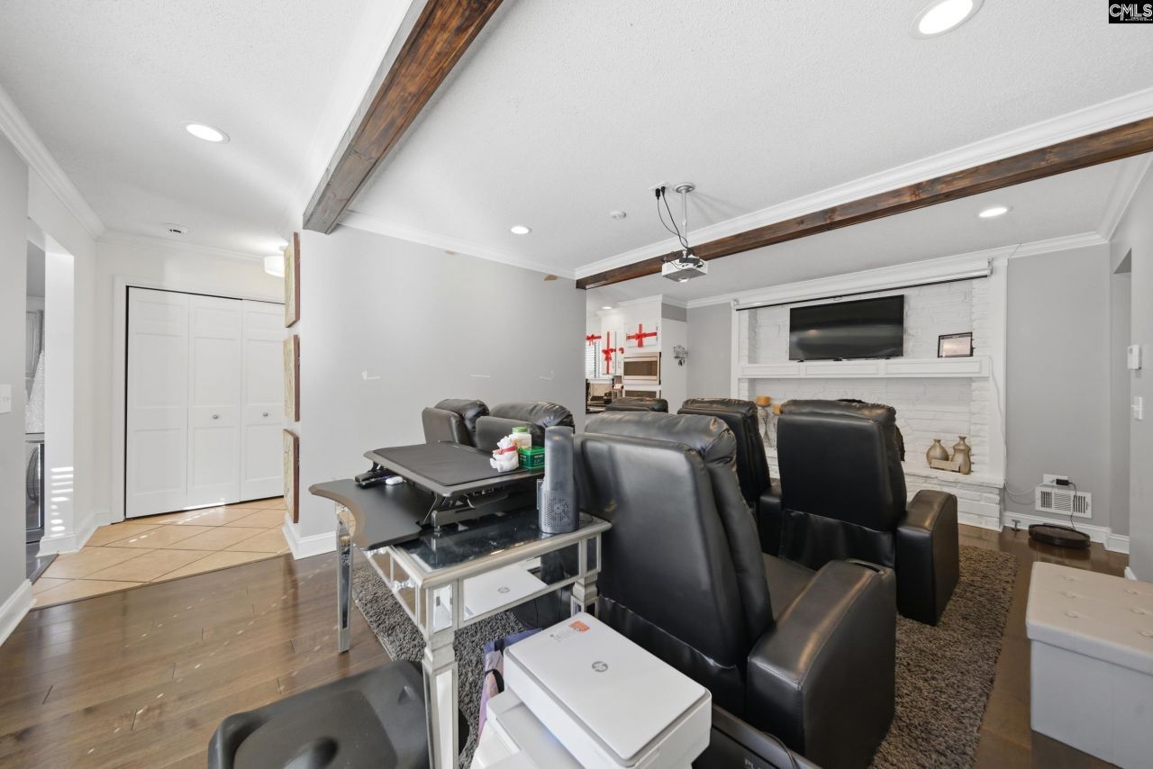 2116 Durham Drive Photo 14