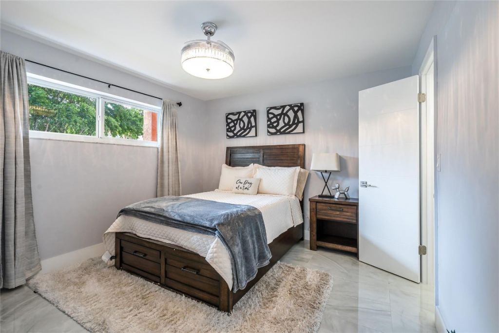 9523 S Hollybrook Lake Drive, Unit 102, Pembroke Pines, FL 33025 Photo