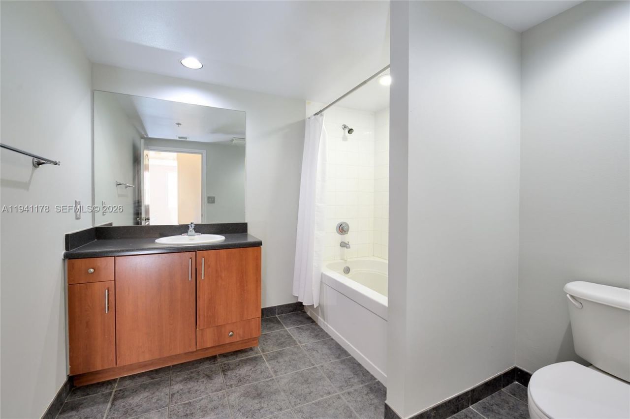 110 N Federal Hwy, Unit 905, Fort Lauderdale, FL 33301 Photo