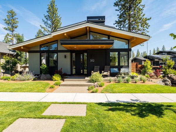 3112 NW Blodgett Way, Bend, OR 97703