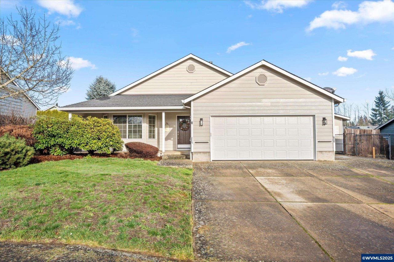 186 NW Elderberry Ln, Dallas, OR 97338 Main Photo