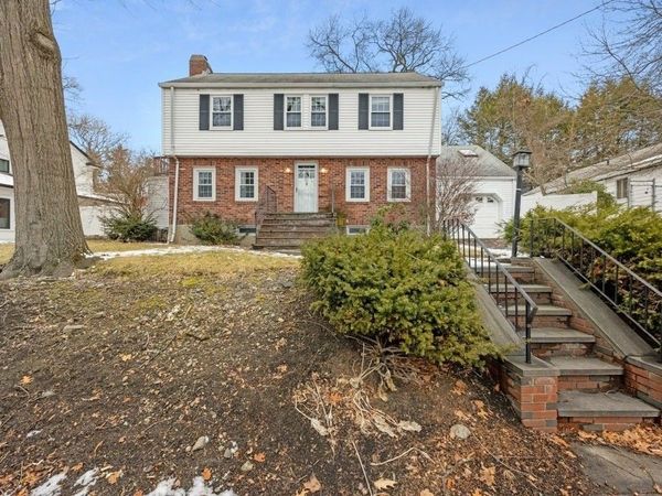 66 Brookline St, Newton, MA 02467