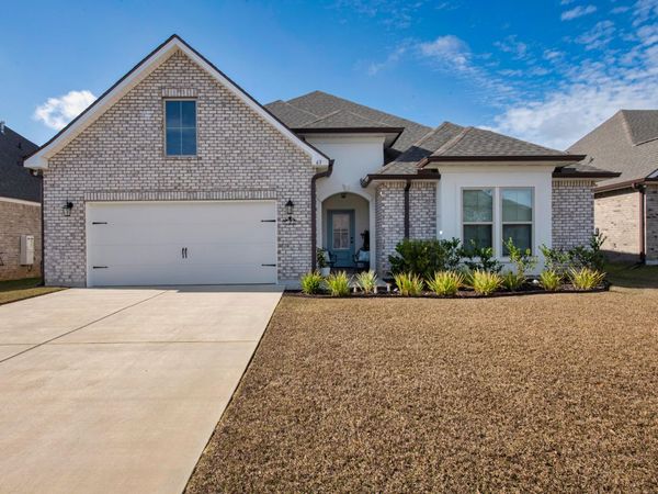 63 Alleyoak Lane, Freeport, FL 32439