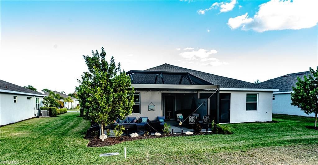 9092 Leatherwood Loop, Lehigh Acres, FL 33936 Photo