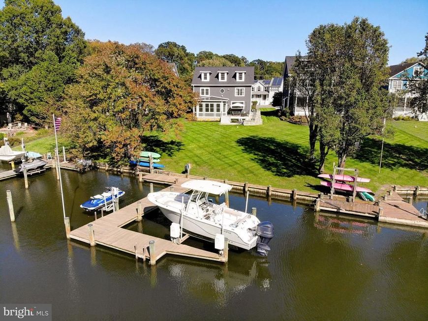 3590 S River Terrace, Edgewater, MD 21037 Main Photo