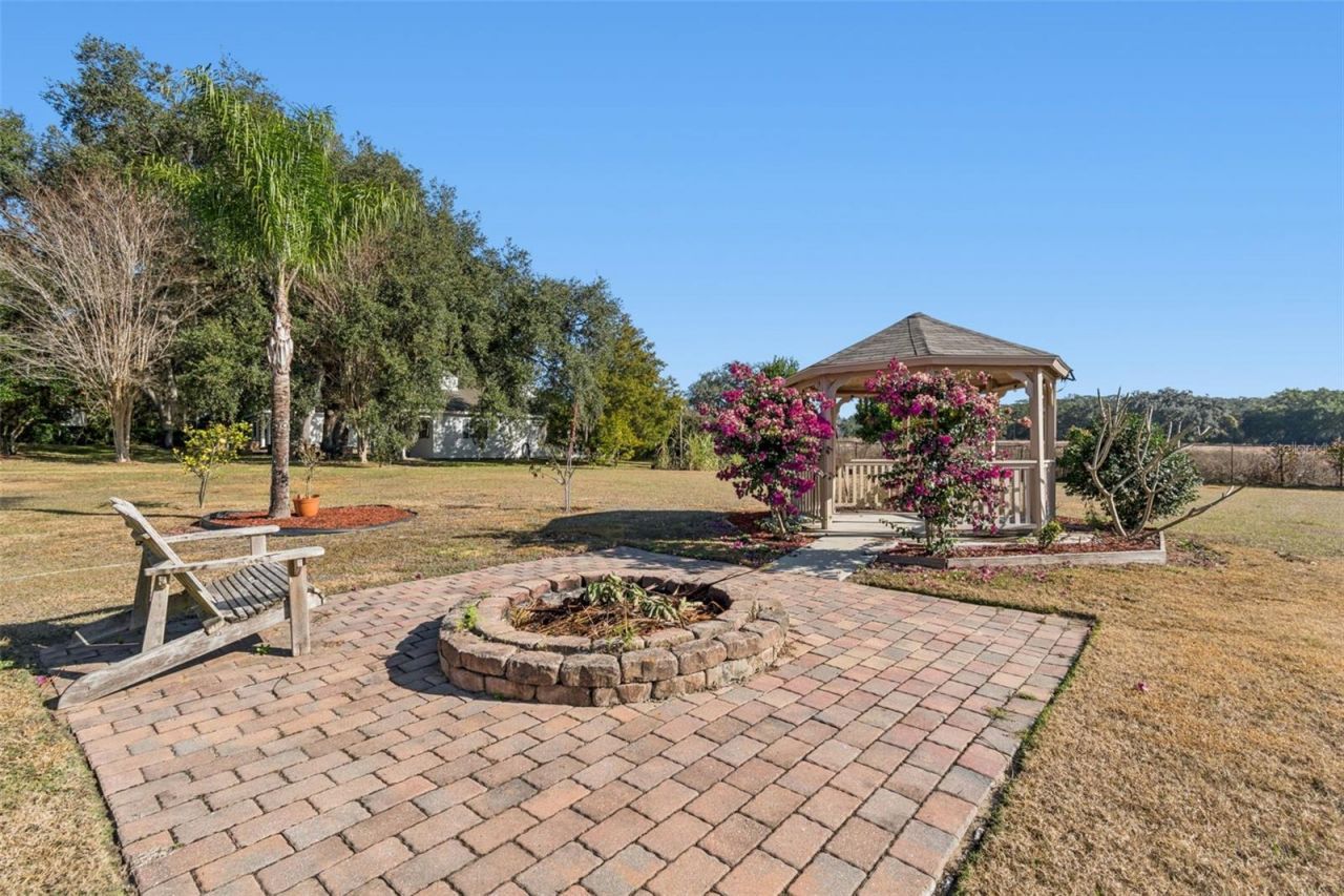 14308 Willow Run, Dade City, FL 33523 Photo