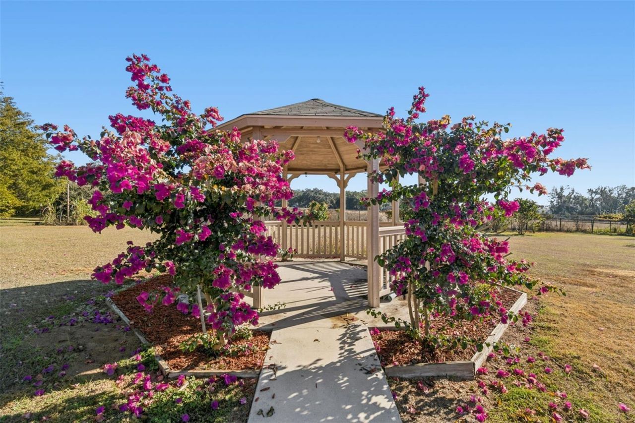 14308 Willow Run, Dade City, FL 33523 Photo