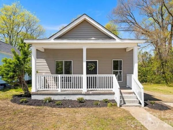1806 Vinton Street, Charlotte, NC 28216