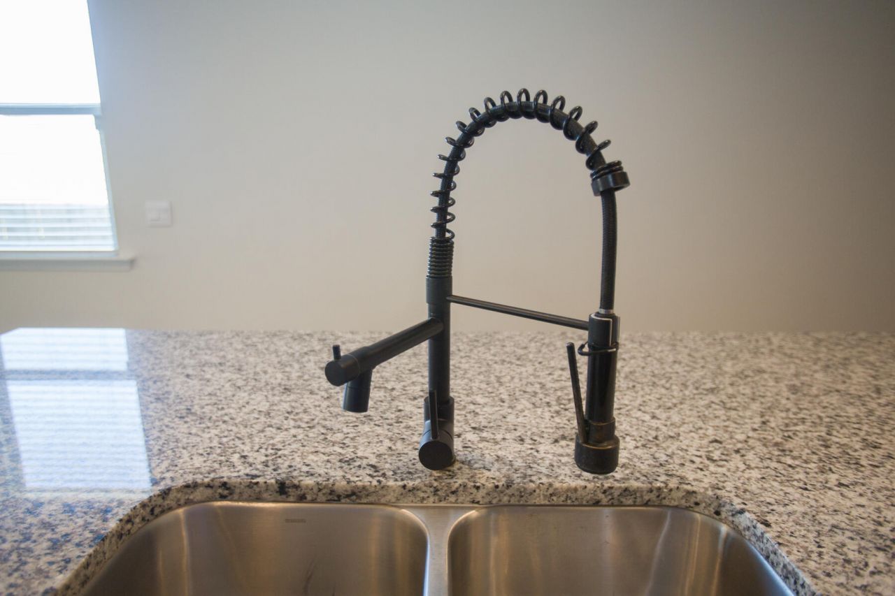 212 N Light Way Photo 19