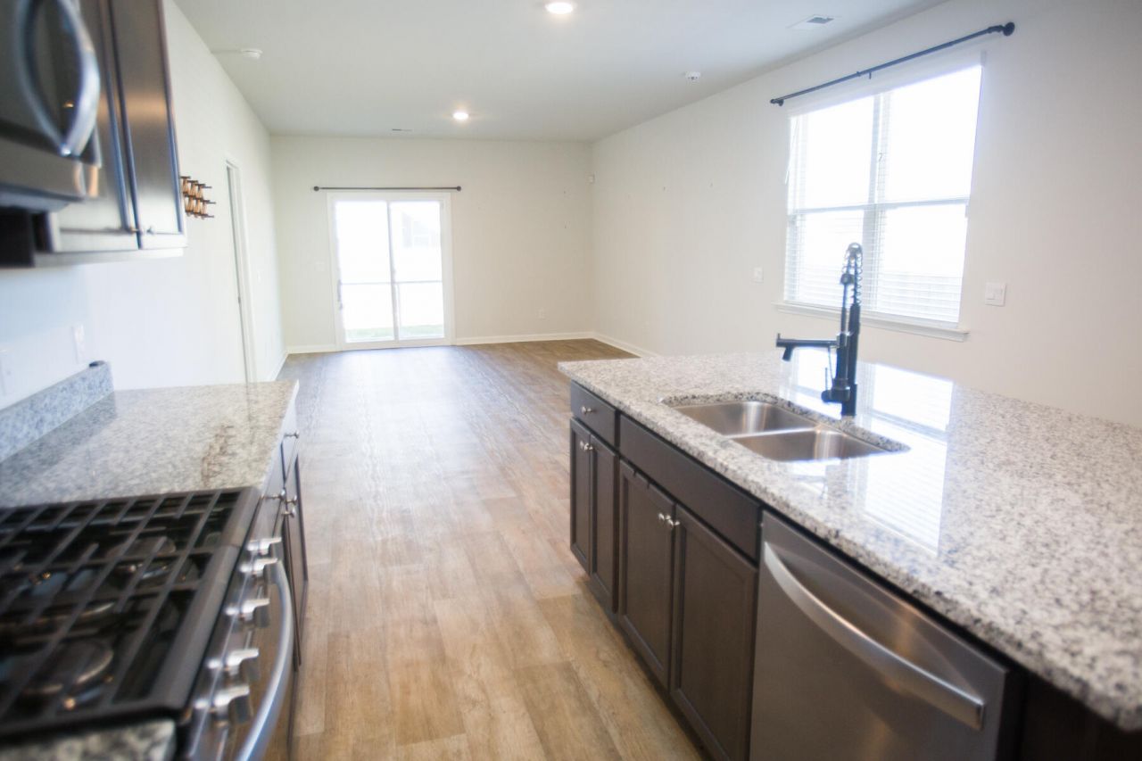 212 N Light Way Photo 21