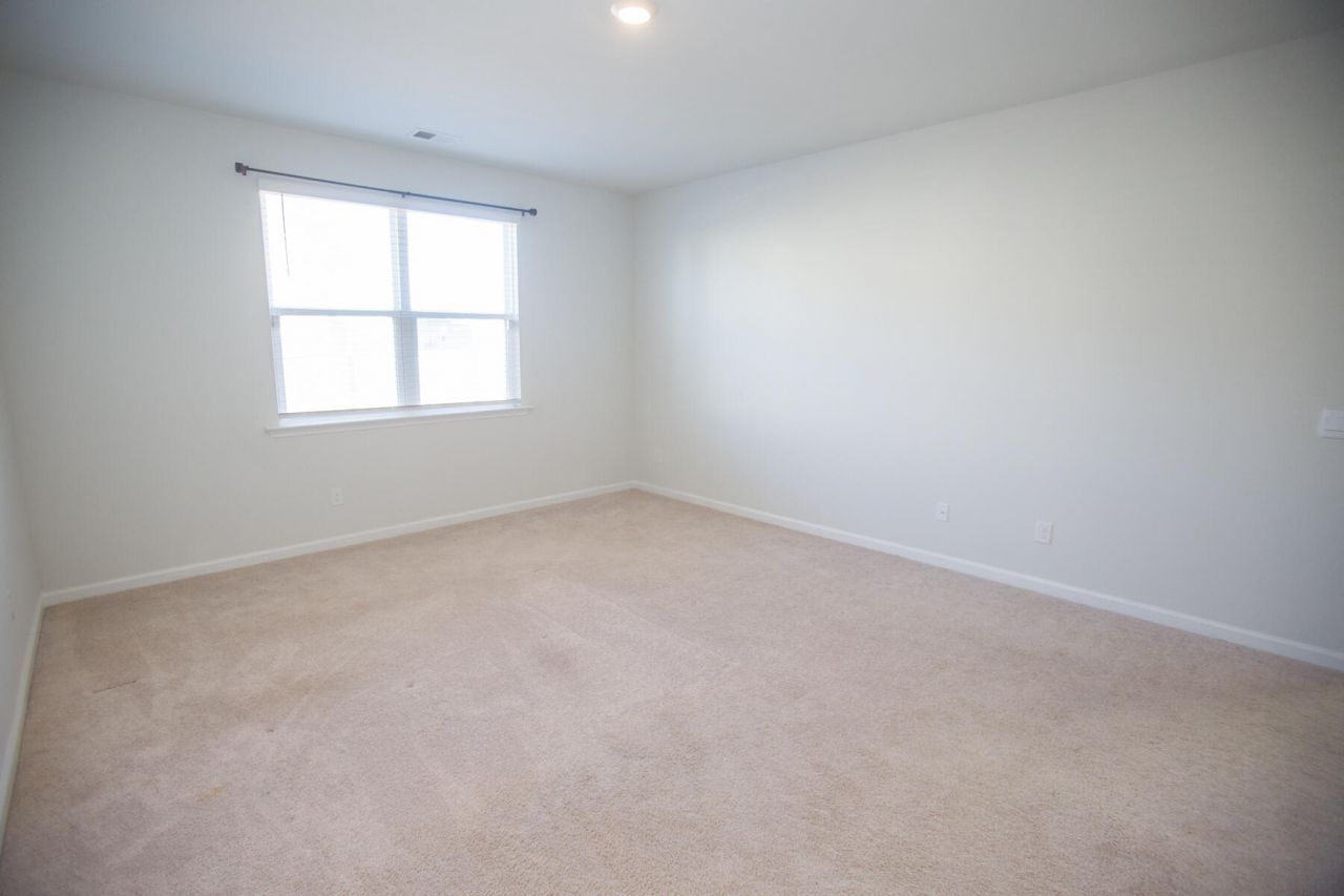 212 N Light Way Photo 25