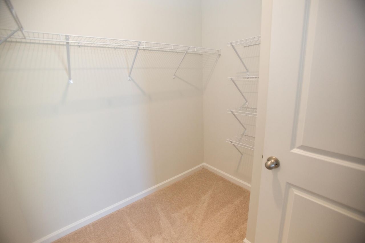 212 N Light Way Photo 26