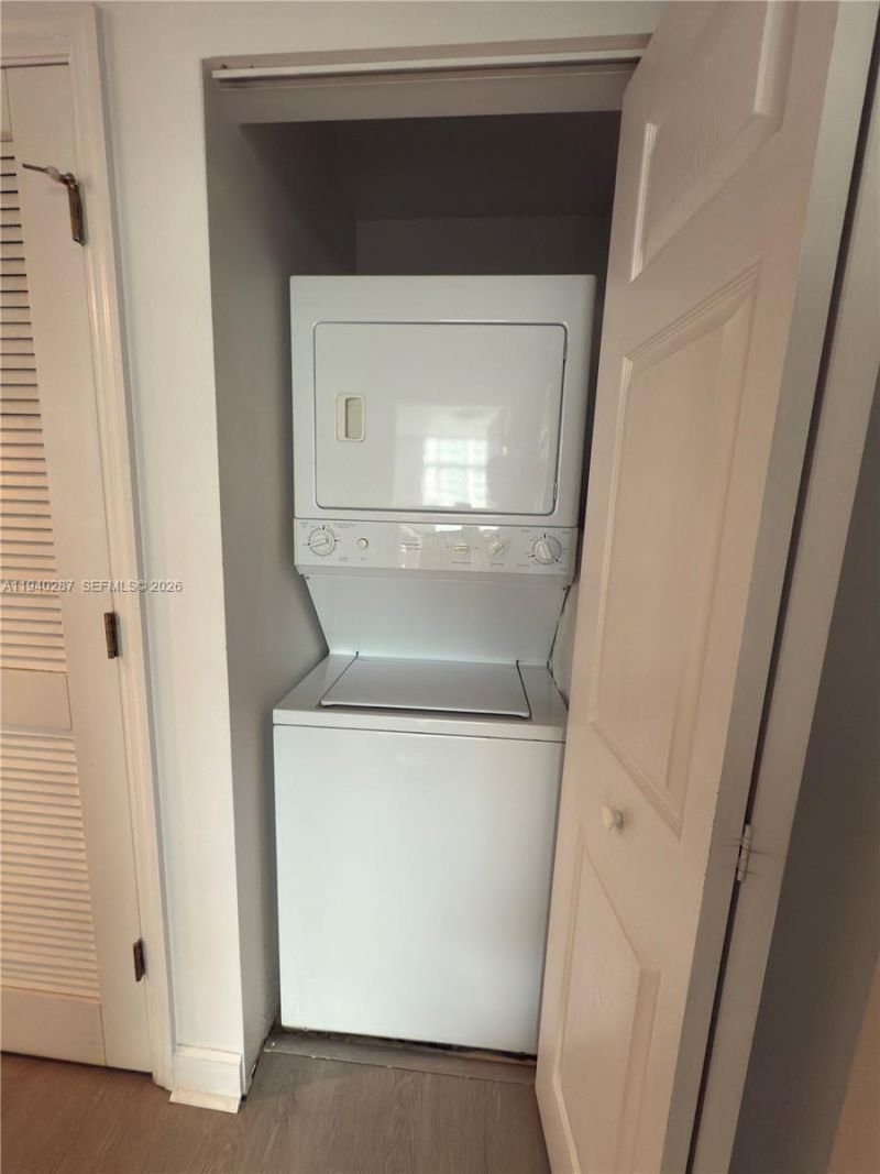 140 S Dixie Hwy , Unit 712, Hollywood, FL 33020 Photo