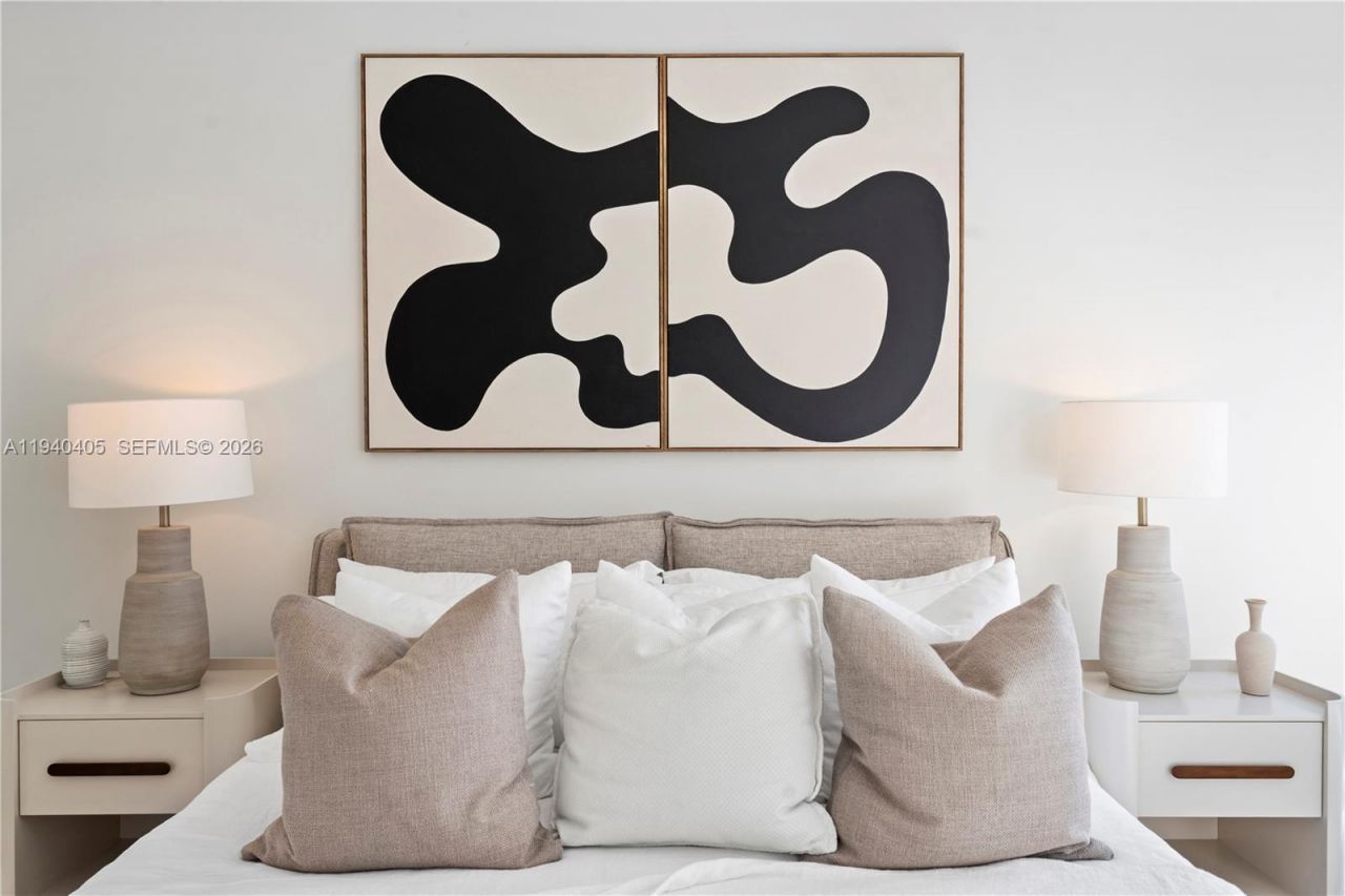 300 Biscayne Blvd Way , Unit 3407, Miami, FL 33131 Photo