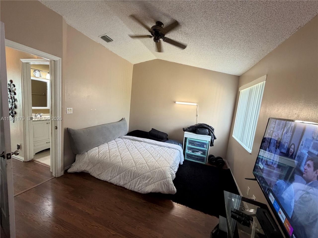 810 NE 212th Ter, Unit 2, Miami, FL 33179 Photo