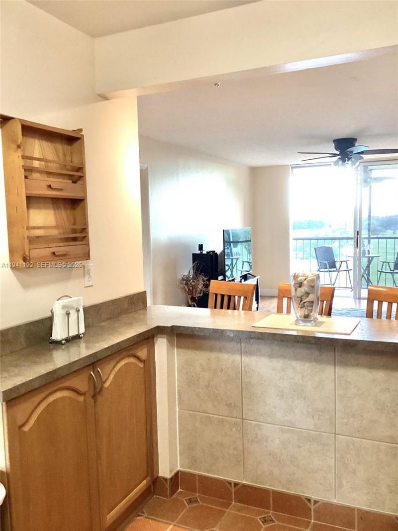 8900 Washington Blvd, Unit PH19, Pembroke Pines, FL 33025 Photo