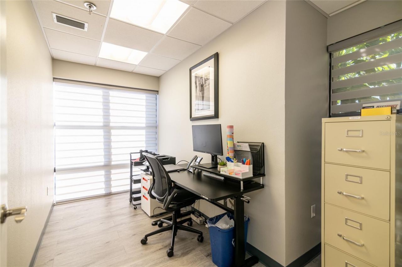 2650 Bahia Vista Street, Unit 302, Sarasota, FL 34239 Photo