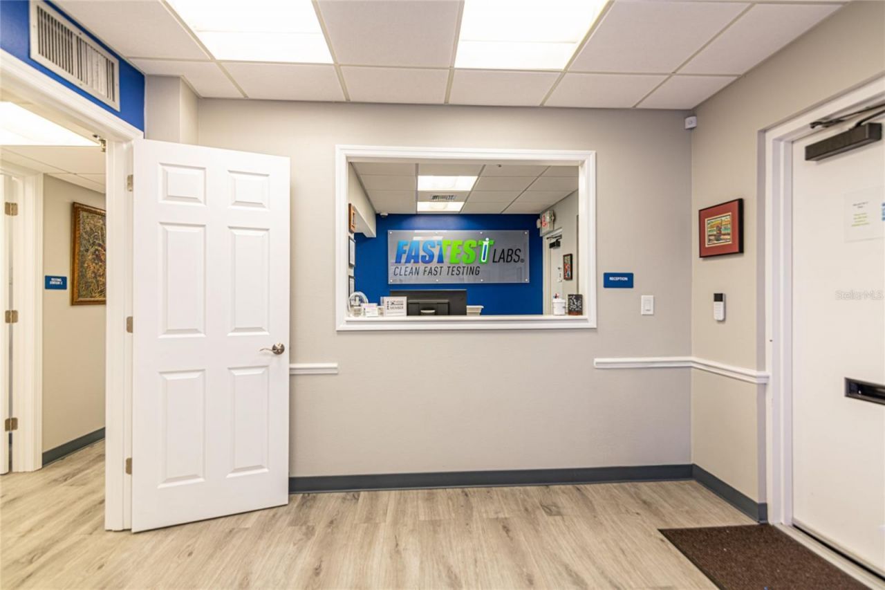 2650 Bahia Vista Street, Unit 302, Sarasota, FL 34239 Photo