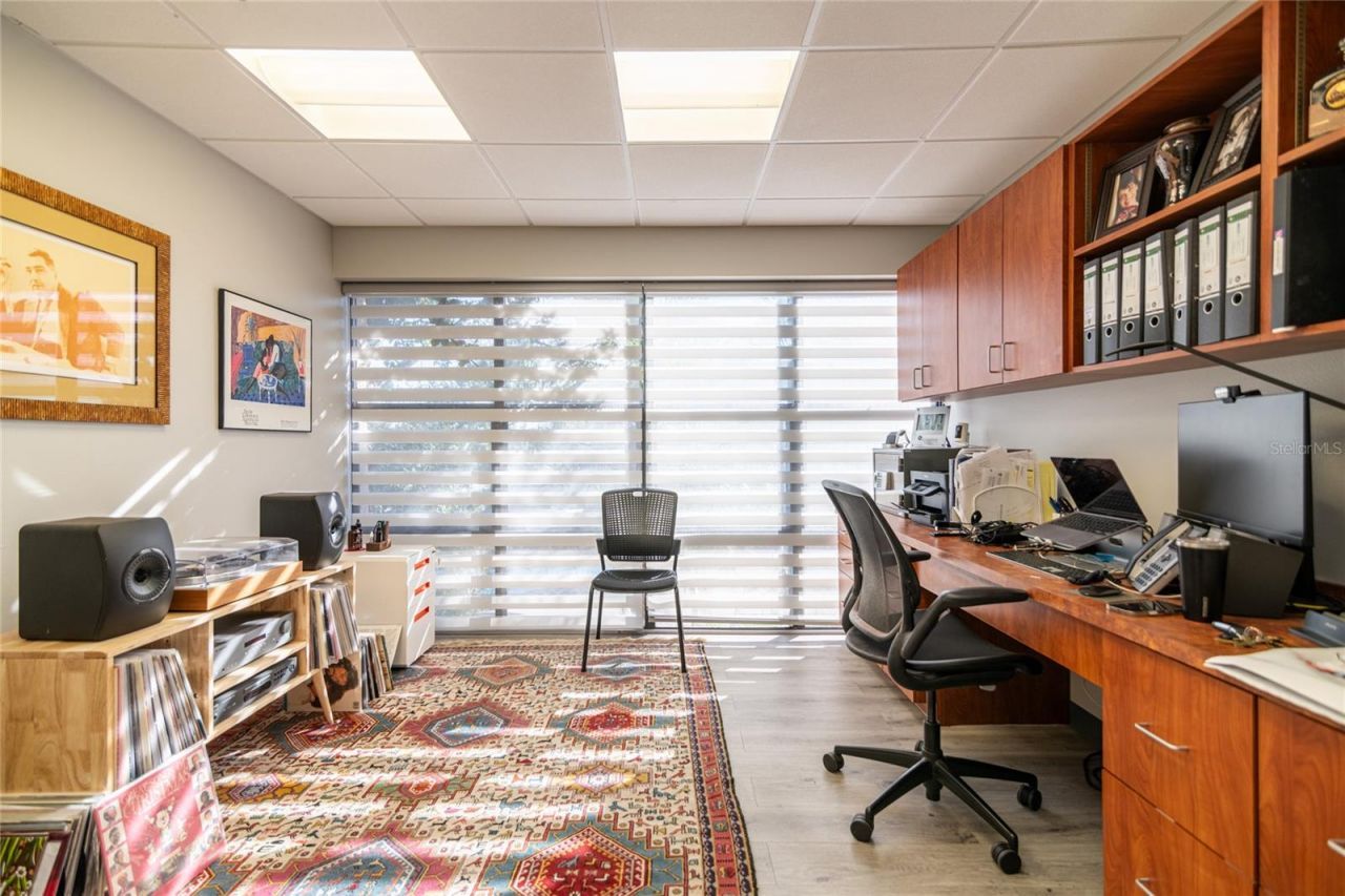 2650 Bahia Vista Street, Unit 302, Sarasota, FL 34239 Photo