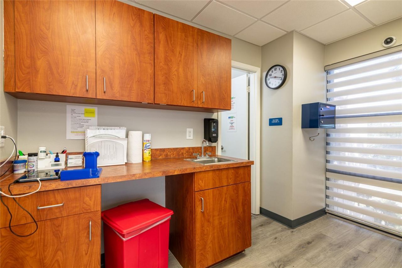 2650 Bahia Vista Street, Unit 302, Sarasota, FL 34239 Photo