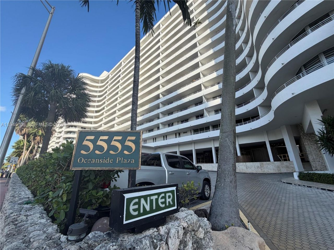 5555 Collins Ave, Unit 12S, Miami Beach, FL 33140 Photo