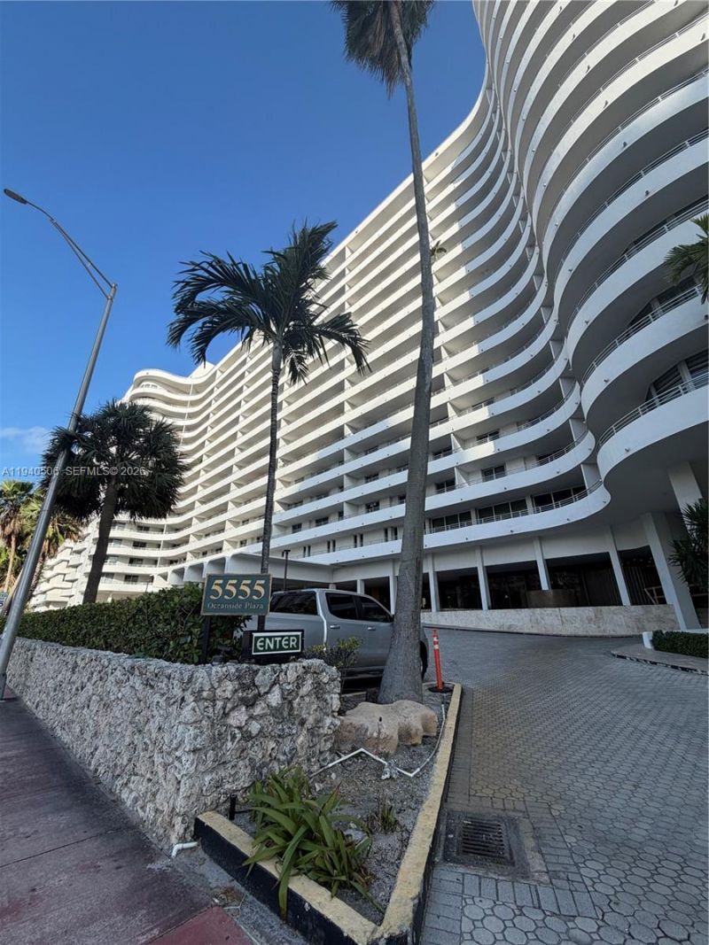 5555 Collins Ave, Unit 12S, Miami Beach, FL 33140 Photo