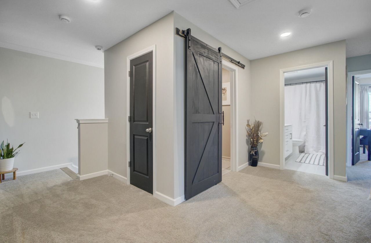 468 Eagleview Drive Photo 22