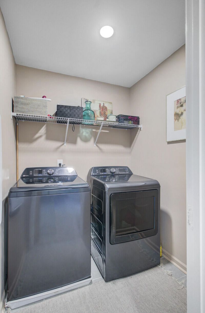 468 Eagleview Drive Photo 36