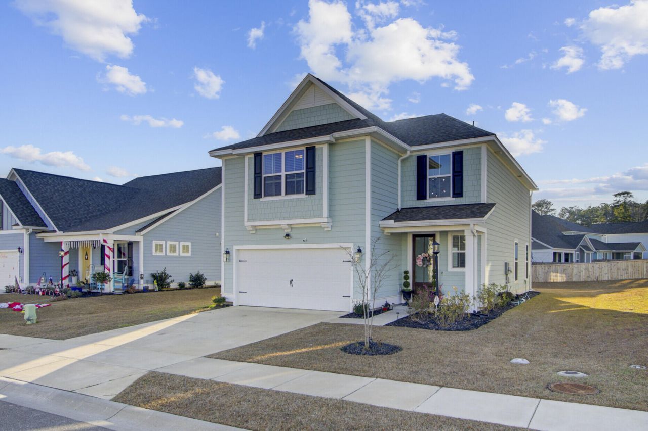 468 Eagleview Drive Photo 4