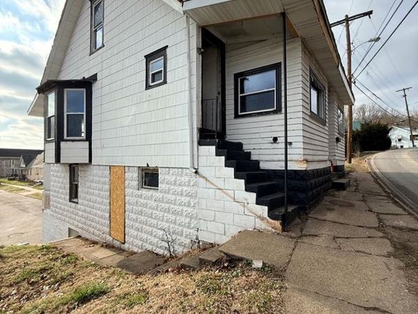 507 Mill Street, Middleport, OH 45760