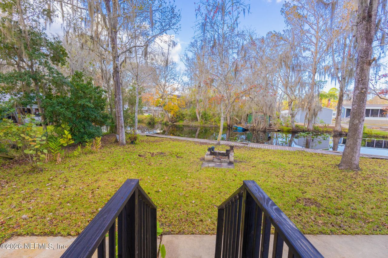 321 Paradise Circle, Satsuma, FL 32189 Photo