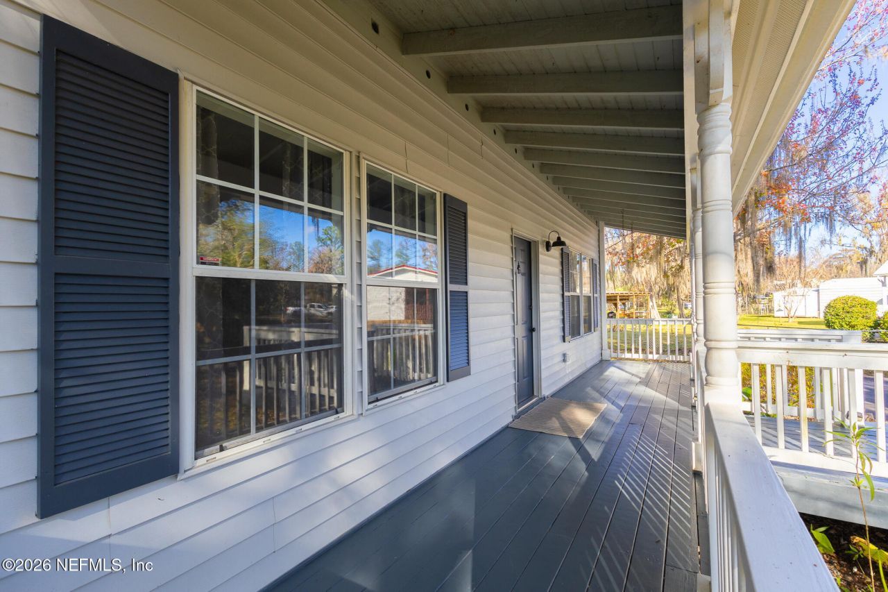 321 Paradise Circle, Satsuma, FL 32189 Photo