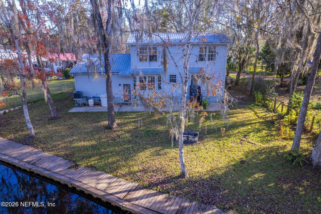 321 Paradise Circle, Satsuma, FL 32189 Photo