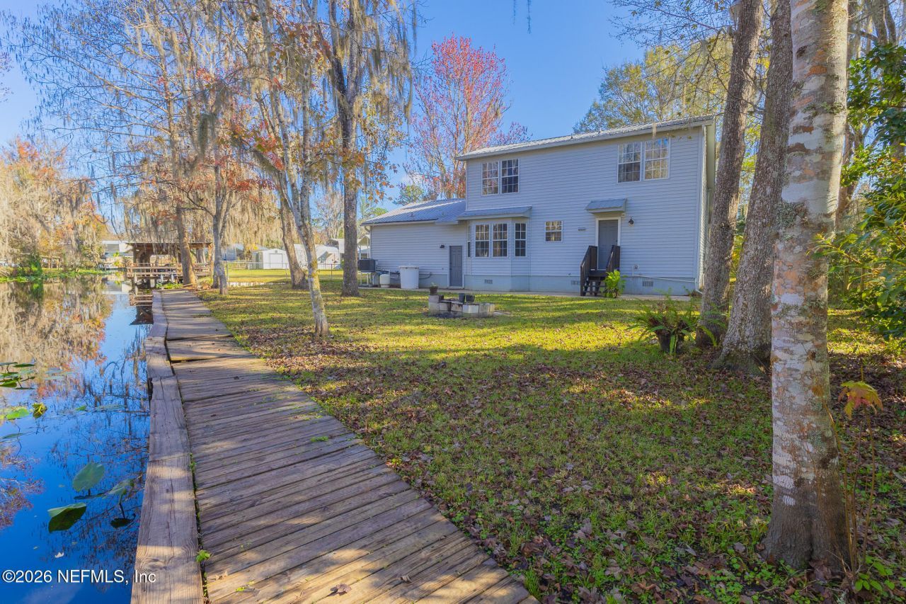 321 Paradise Circle, Satsuma, FL 32189 Photo