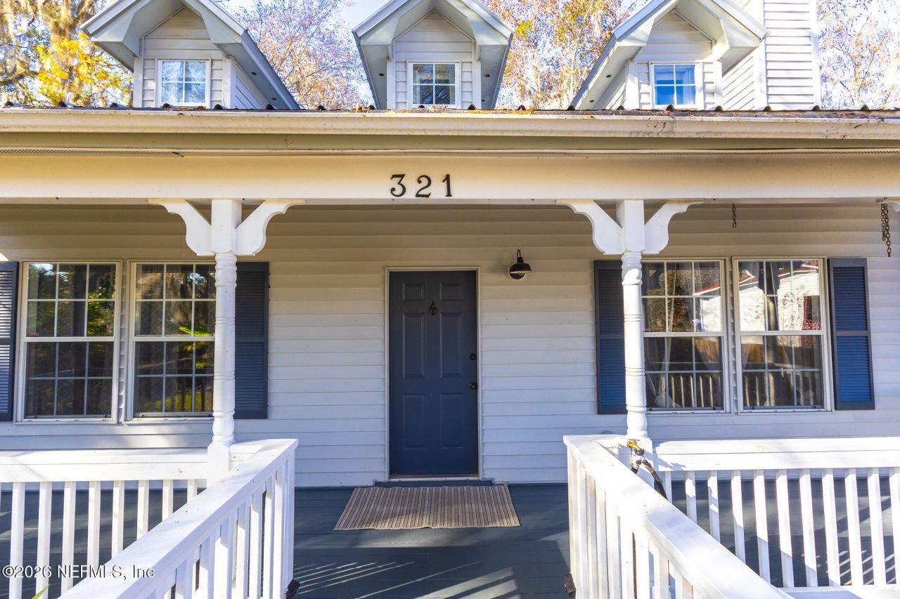 321 Paradise Circle, Satsuma, FL 32189 Photo