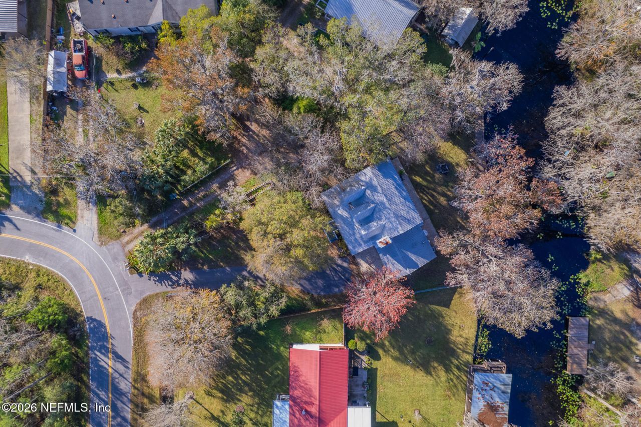 321 Paradise Circle, Satsuma, FL 32189 Photo