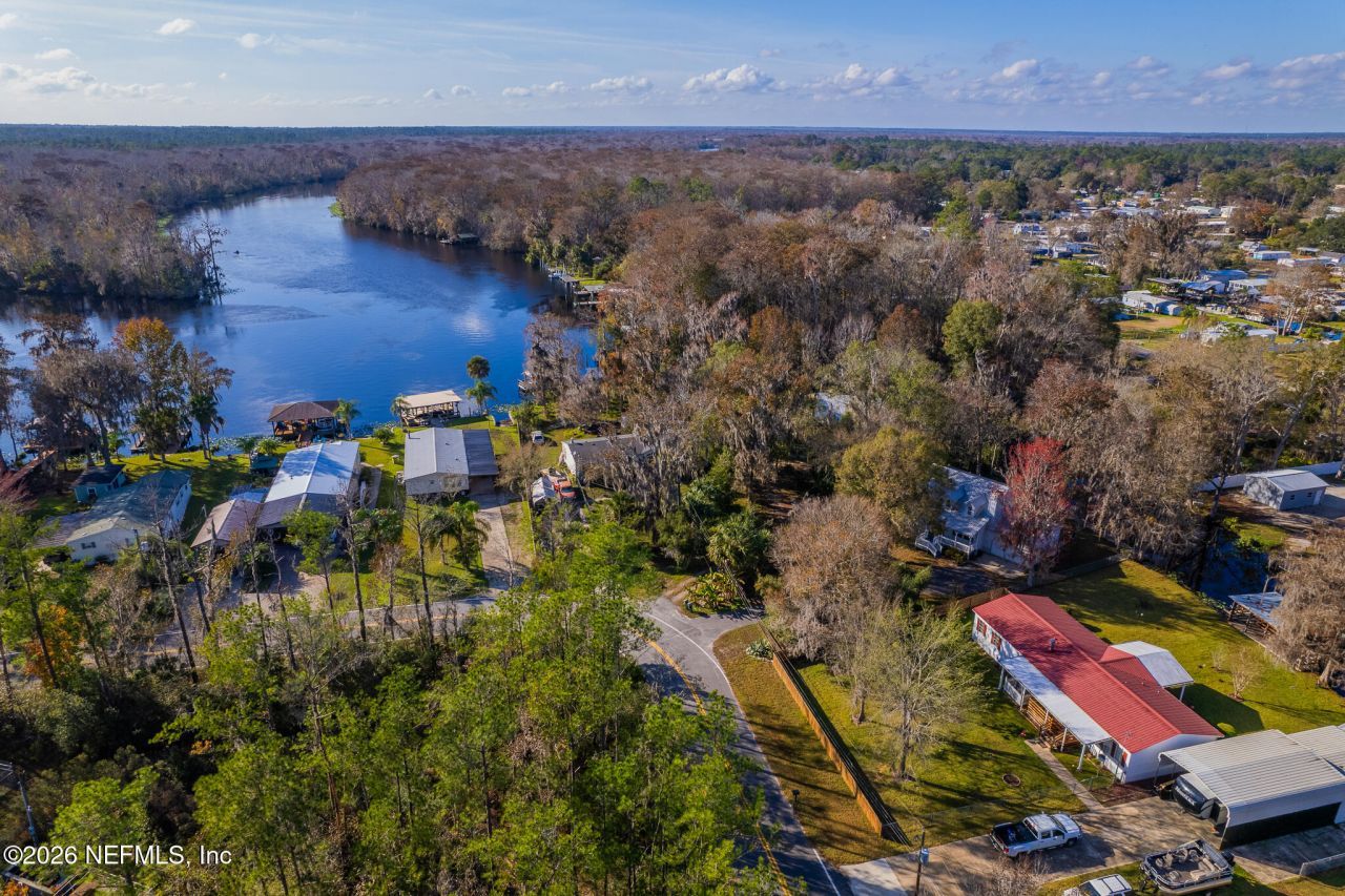 321 Paradise Circle, Satsuma, FL 32189 Photo