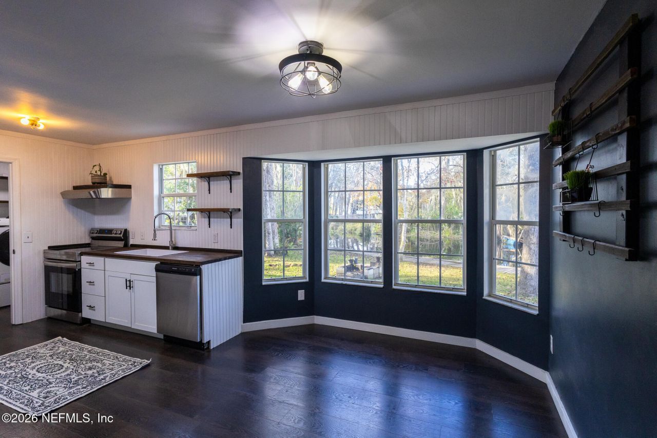 321 Paradise Circle, Satsuma, FL 32189 Photo