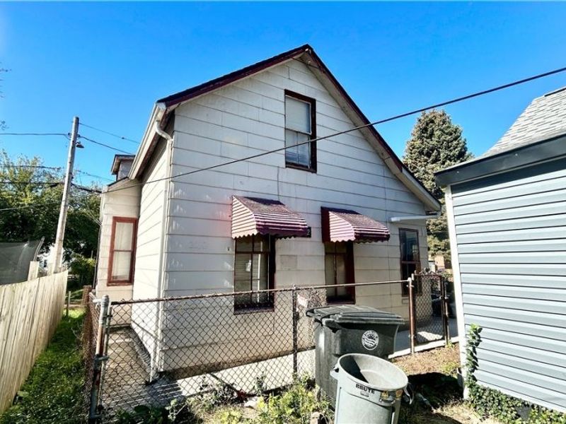 2162 Fulton Road, Cleveland, OH 44113 Photo 2