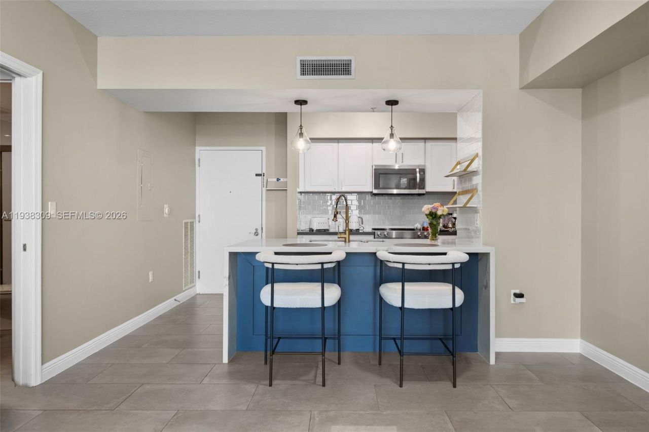1755 E Hallandale Beach Blvd, Unit 2105E, Hallandale Beach, FL 33009 Photo